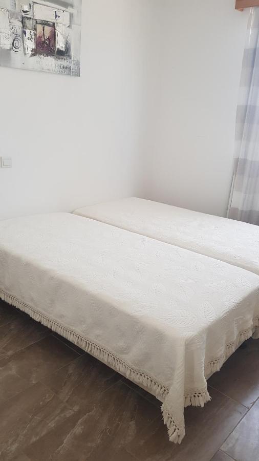 Isabella Court Townhouse Near Venus Beach And Lidl Paphos Bagian luar foto